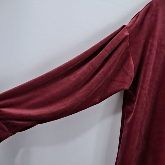 Old Navy ladies Velveteen pullover top NWT - Picture 4 of 11